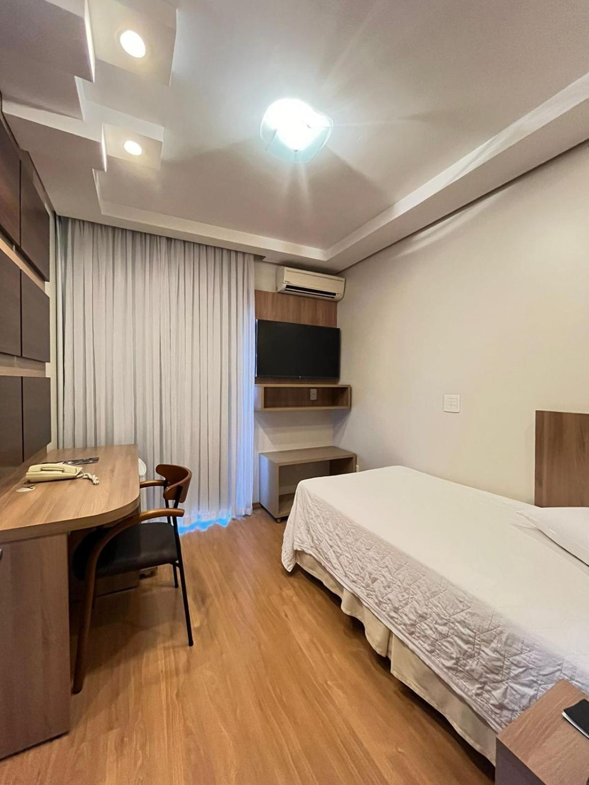 Regente Hotel Pato Branco Exterior photo